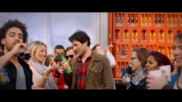 Prik&amp;Tik Zomerspot - Een tv commercial met een file op bestelling